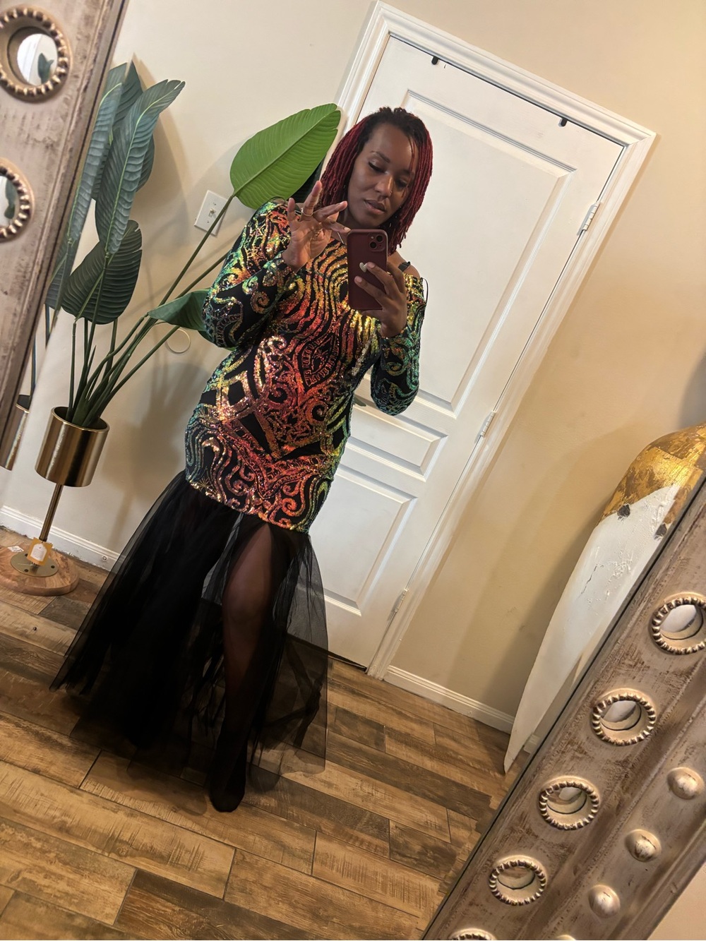 Sequin Embellished Mermaid Hem Party Dress - Multicolor